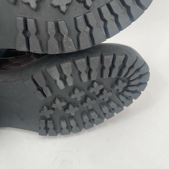 Linea Paolo Tate Chelsea Chunky Lug Sole Boot 9.5 Black Gray  LINEA PAOLO Tate Boots Size 8.5 Metallic Camo Silver Lug Sole Black Stretch NEW
